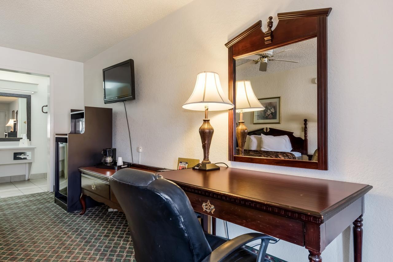Americas Best Value Inn Paris Eksteriør billede